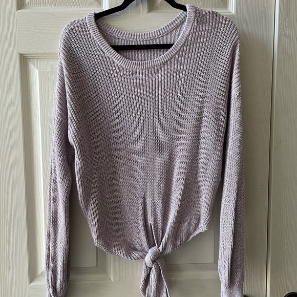 NWOT Purple Knit sweater with knot detailing - Picture 2 of 2